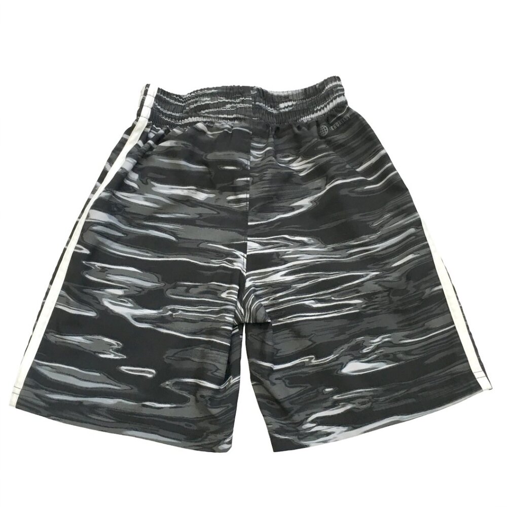 Adidas Boys Shorts Size Small - Picture 2 of 7